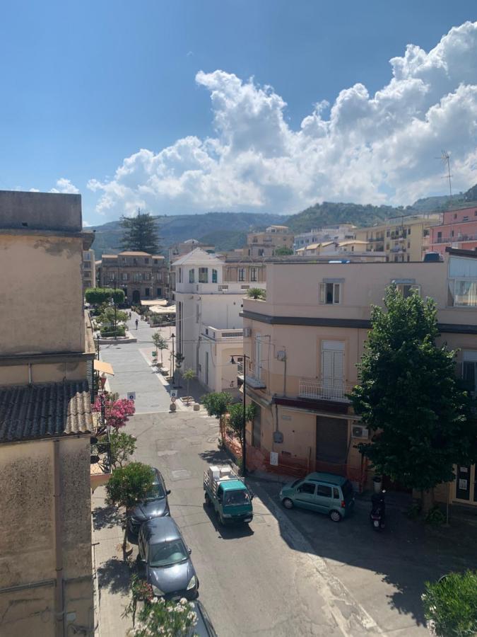 Bed and Breakfast La Piazza BeB Tropea Esterno foto