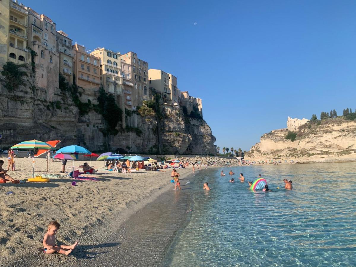 Bed and Breakfast La Piazza BeB Tropea Esterno foto