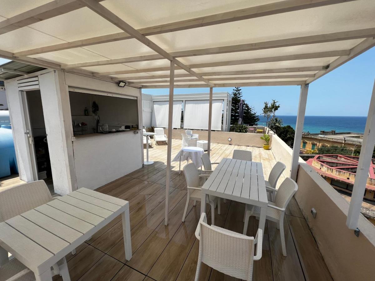 Bed and Breakfast La Piazza BeB Tropea Esterno foto